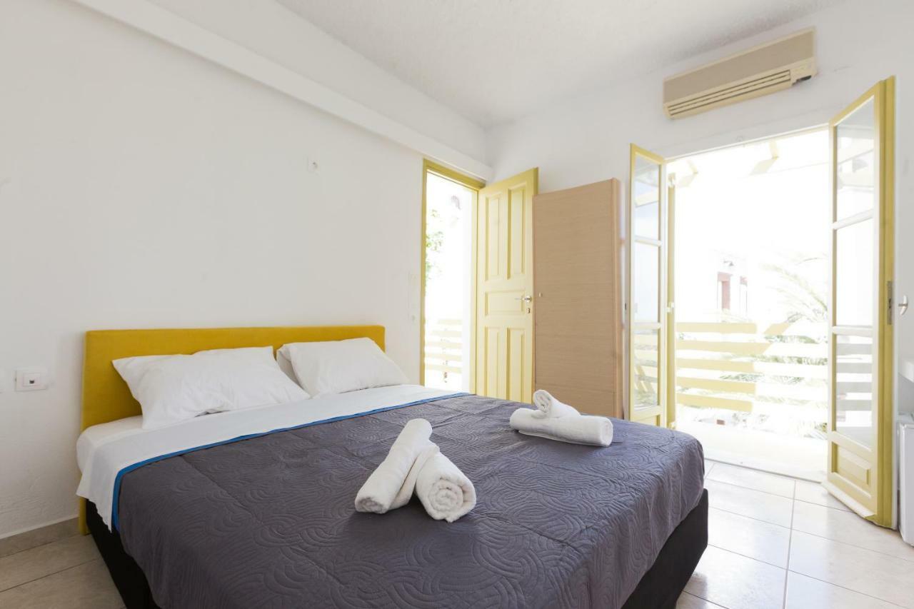 Sunny Days Hotel Fíra Kültér fotó